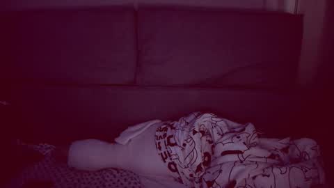 Snapshot of isabellaprincess21 chatting on 10/28/25, 11:14 Isabella online show from 10/28/25, 11:14