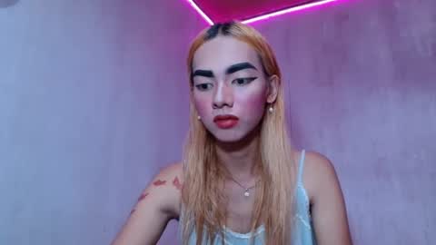 isabellatx online show from 04/26/26, 05:49