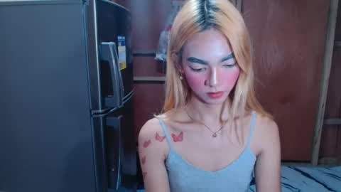 isabellatx online show from 04/28/26, 04:34