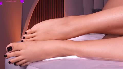 Isa  online show from 03/27/26, 08:26