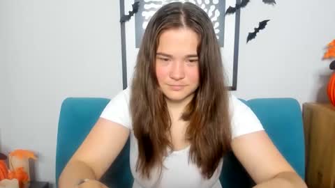 Snapshot of isabellcharm chatting on 10/23/25, 01:10 Isabell online show from 10/23/25, 01:10