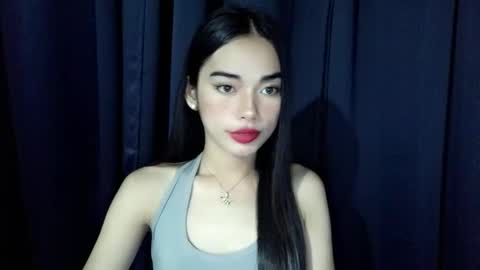 Isabelle online show from 10/20/25, 01:00