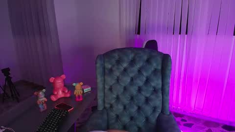 Isa online show from 01/05/25, 09:26