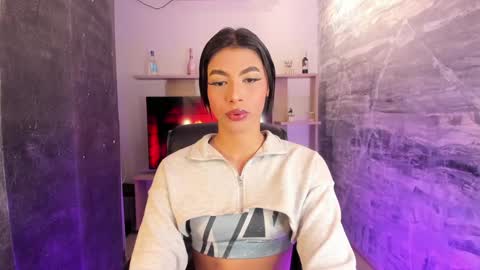 Isa online show from 01/08/25, 05:27