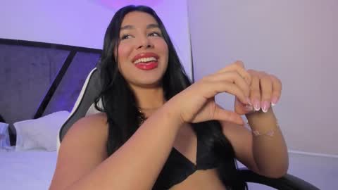 Isa online show from 09/25/25, 10:35