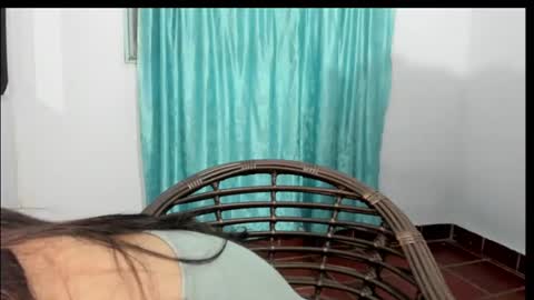 Snapshot of isabelllamoon chatting on 08/10/26, 02:59 isabelllamoon online show from 08/10/26, 02:59