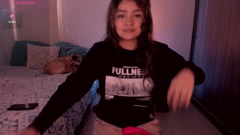 Isa online show from 01/12/26, 12:54