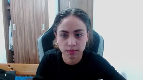 ISADORA online show from 03/12/25, 05:24