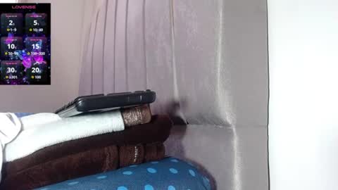 Snapshot of isahot_latin_doll chatting on 06/12/26, 05:01 isa online show from 06/12/26, 05:01
