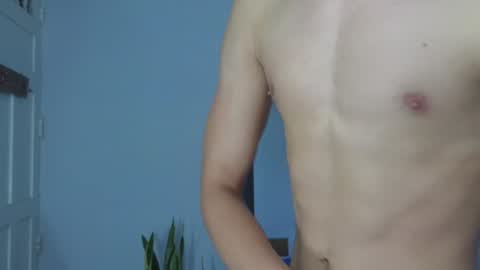 Snapshot of isaiashunt_ chatting on 01/16/25, 11:37 isais hunt online show from 01/16/25, 11:37