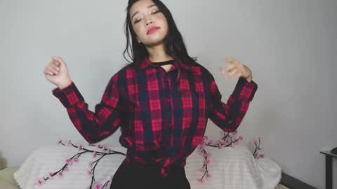 Selina online show from 10/18/25, 04:08