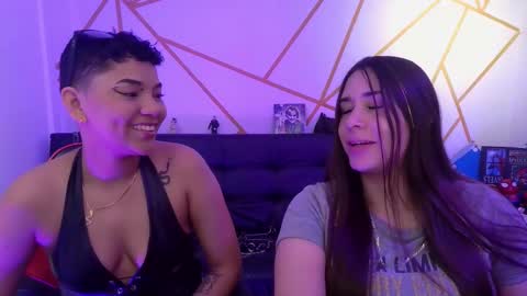 Snapshot of ise_lunny chatting on 09/13/25, 11:04 isabela online show from 09/13/25, 11:04