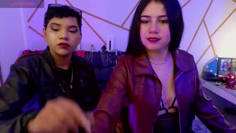 isabela online show from 11/05/25, 02:44