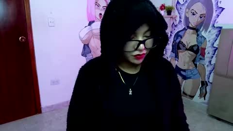 isabela online show from 11/13/25, 06:45