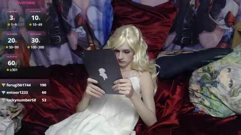 Sele online show from 09/16/25, 09:27