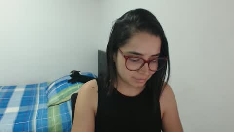 Emma online show from 12/15/25, 02:16