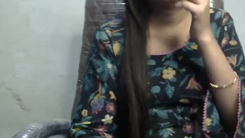 ishika_ishu online show from 10/24/25, 05:31