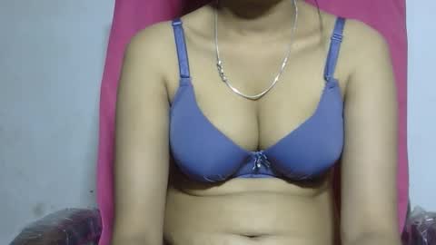 ishika_ishu online show from 05/14/26, 05:09