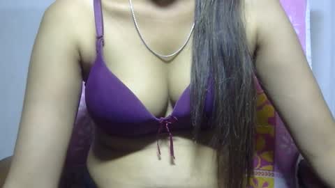 ishika_ishu online show from 05/26/26, 10:55