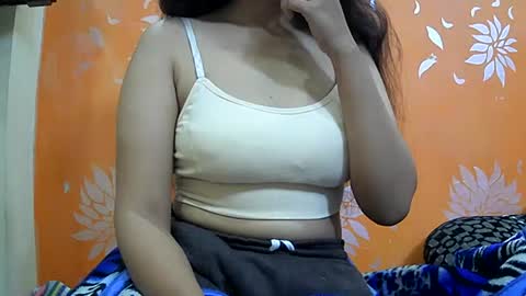Snapshot of ishika_singh_ chatting on 02/07/25, 02:50 ishika_singh_ online show from 02/07/25, 02:50