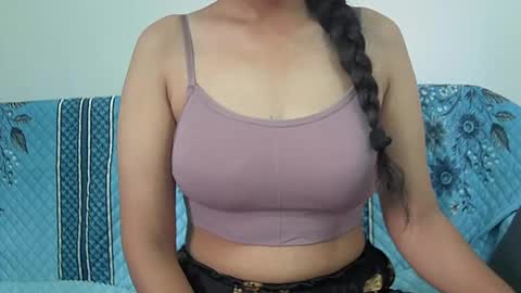 ishika_singh_ online show from 06/29/26, 01:56