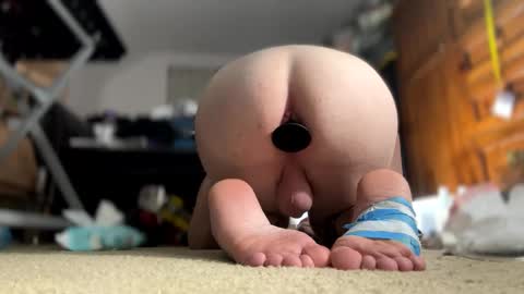 Snapshot of ishouldntbeonhereagain chatting on 12/09/24, 04:23 Daddy Master Master Daddy online show from 12/09/24, 04:23