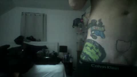 Snapshot of ishouldntbeonhereagain chatting on 12/20/24, 03:25 Daddy Master Master Daddy online show from 12/20/24, 03:25