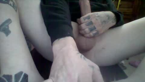 Snapshot of ishouldntbeonhereagain chatting on 01/04/25, 02:25 Daddy Master Master Daddy online show from 01/04/25, 02:25