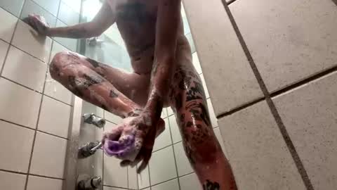 Snapshot of ishouldntbeonhereagain chatting on 09/21/25, 06:15 Daddy Master Master Daddy online show from 09/21/25, 06:15