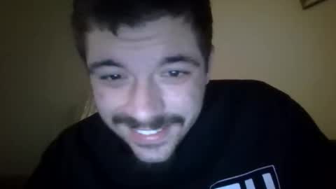 Snapshot of isiah0158 chatting on 02/28/26, 01:56 youngking online show from 02/28/26, 01:56