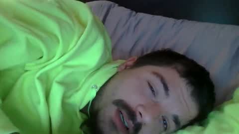 Snapshot of isiah0158 chatting on 03/10/26, 05:29 youngking online show from 03/10/26, 05:29