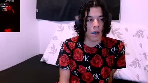 Snapshot of isidroglasc chatting on 05/26/26, 02:07 Isidro online show from 05/26/26, 02:07