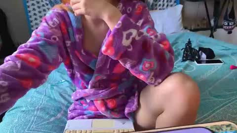 Snapshot of isis_alan chatting on 11/11/25, 03:34 Isis Alan online show from 11/11/25, 03:34