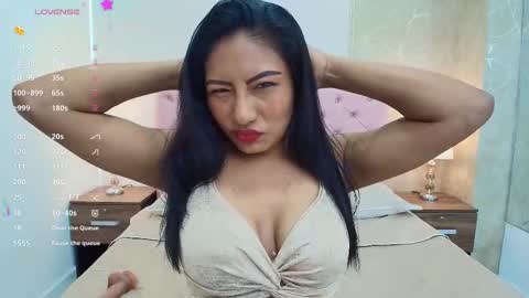 Isis Choi online show from 03/20/26, 07:30