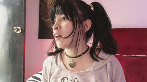 Snapshot of isis_diosa chatting on 05/03/26, 02:34 Ana Maria online show from 05/03/26, 02:34