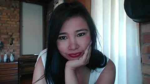 isis online show from 10/21/25, 01:23