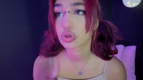 Snapshot of isisjones18 chatting on 09/11/25, 03:50 Isisjones18 online show from 09/11/25, 03:50