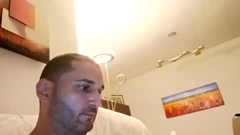 isiyhades online show from 08/08/26, 02:25