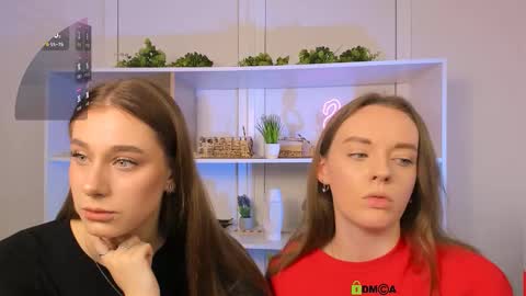 isla_dior online show from 10/08/25, 08:56