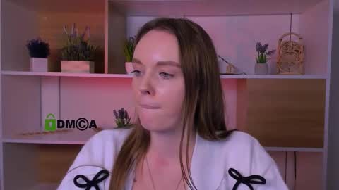 isla_dior online show from 11/03/25, 04:30