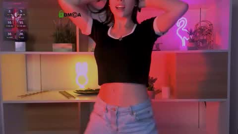 isla_dior online show from 11/07/25, 03:56