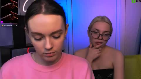 isla_dior online show from 12/22/25, 10:56