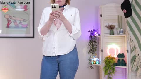 Lou  Peaches online show from 03/20/26, 03:06