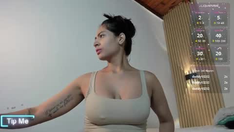 IslaScott online show from 04/19/26, 09:19