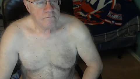 islesman22 online show from 04/21/26, 09:15