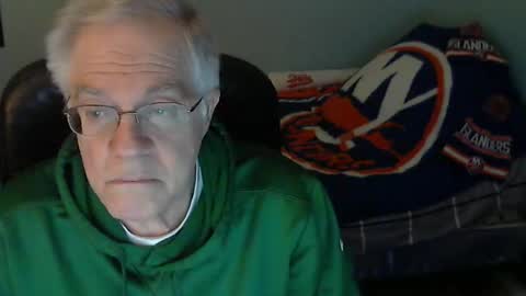 Snapshot of islesman22 chatting on 04/29/26, 01:53 islesman22 online show from 04/29/26, 01:53