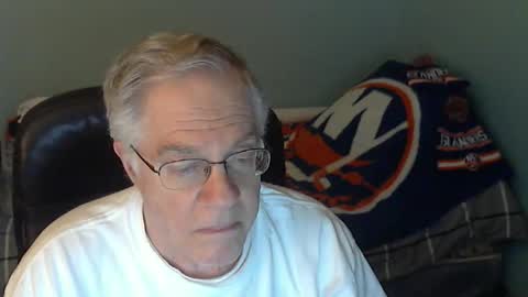 Snapshot of islesman22 chatting on 05/10/26, 01:55 islesman22 online show from 05/10/26, 01:55