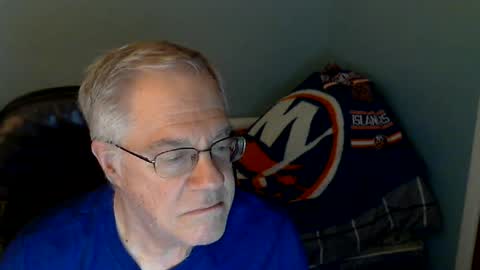 Snapshot of islesman22 chatting on 06/15/26, 01:19 islesman22 online show from 06/15/26, 01:19