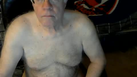 Snapshot of islesman22 chatting on 06/26/26, 09:25 islesman22 online show from 06/26/26, 09:25