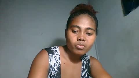 Snapshot of ismayrah chatting on 04/14/26, 11:55 ismayrah online show from 04/14/26, 11:55